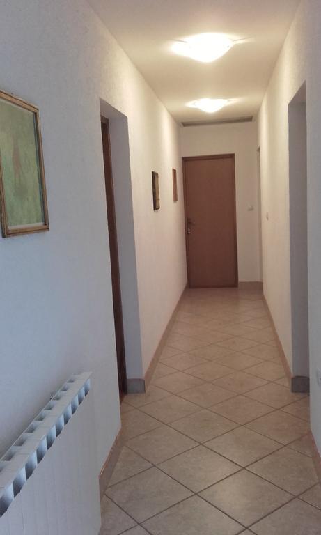 House Luketic Hotel Rastovača Eksteriør billede