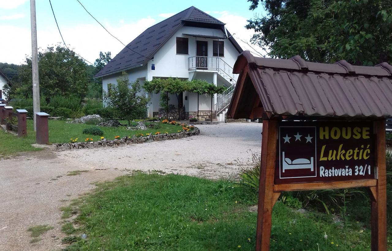House Luketic Hotel Rastovača Eksteriør billede